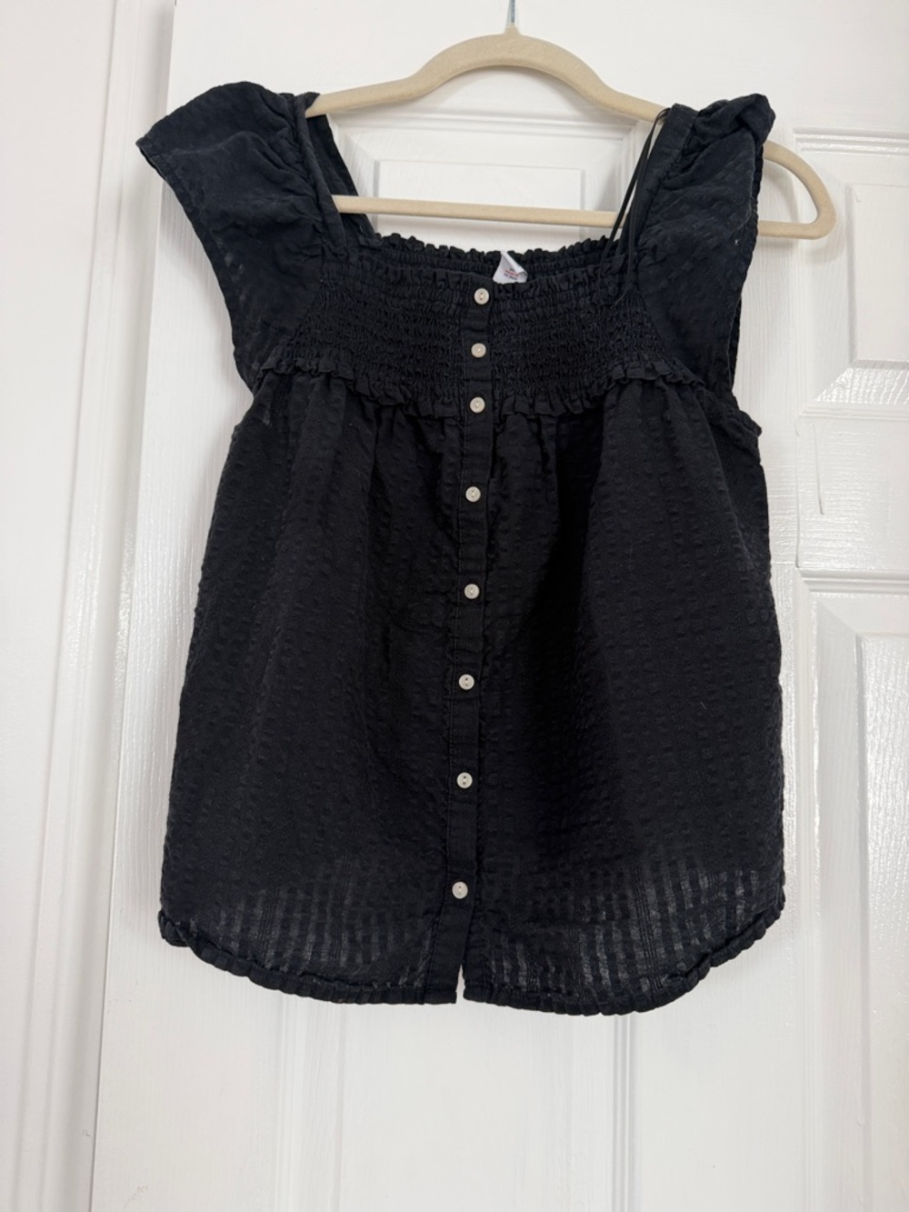 Old Navy Black Smocked Button-Front Women's Blouse